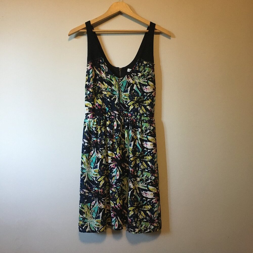 Kismet Batik Print Dress With Faux Leather Braided Boho Trim Size Small